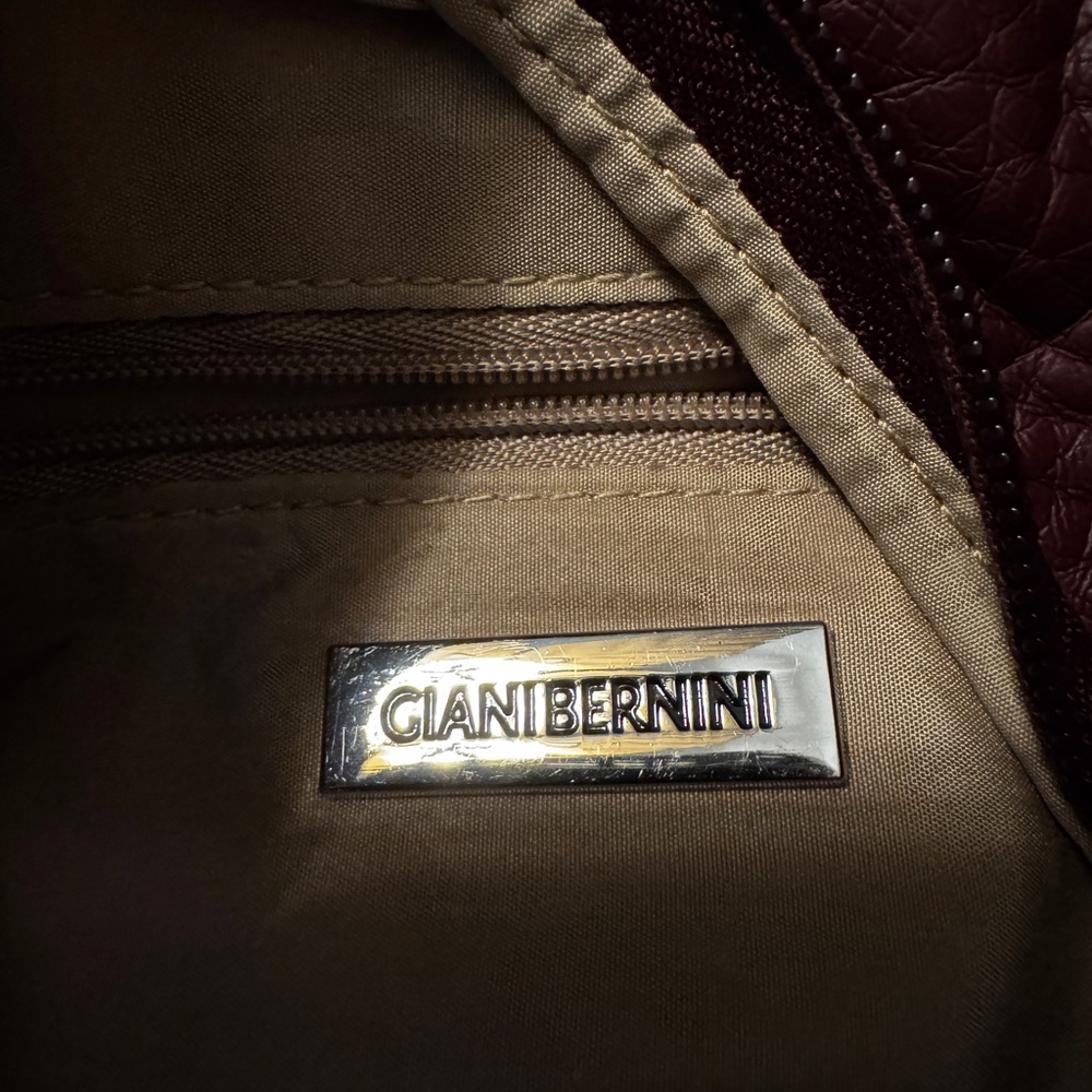 Giani Bernini Burgundy Shoulder Bag with Pebbled Finish - Picture 6 of 6